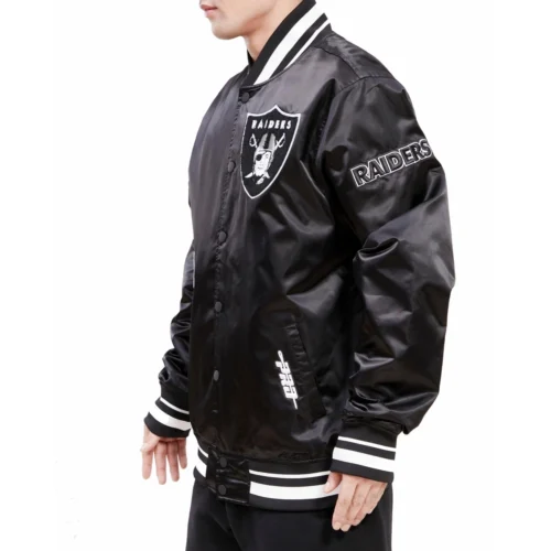 Alternative view of Las Vegas Raiders Old English Black Satin Jacket