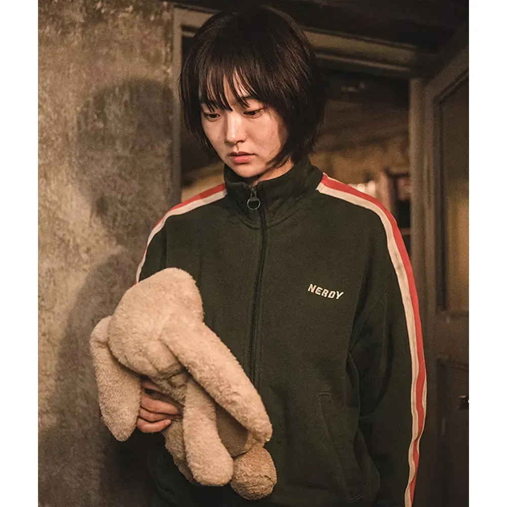 kim hye-jun a shop for killers fleece
